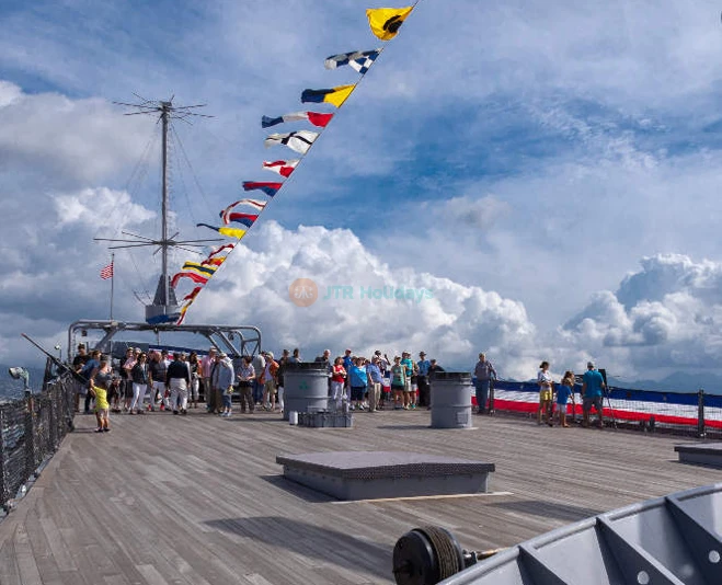 Battleship Missouri Memorial in Hawaii - Image 5 of 5