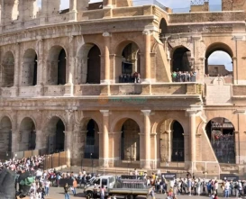 Colosseum, Roman Forum & Palatine Hill Tour with Panoramic Open Bus Ticket - JTR Holidays