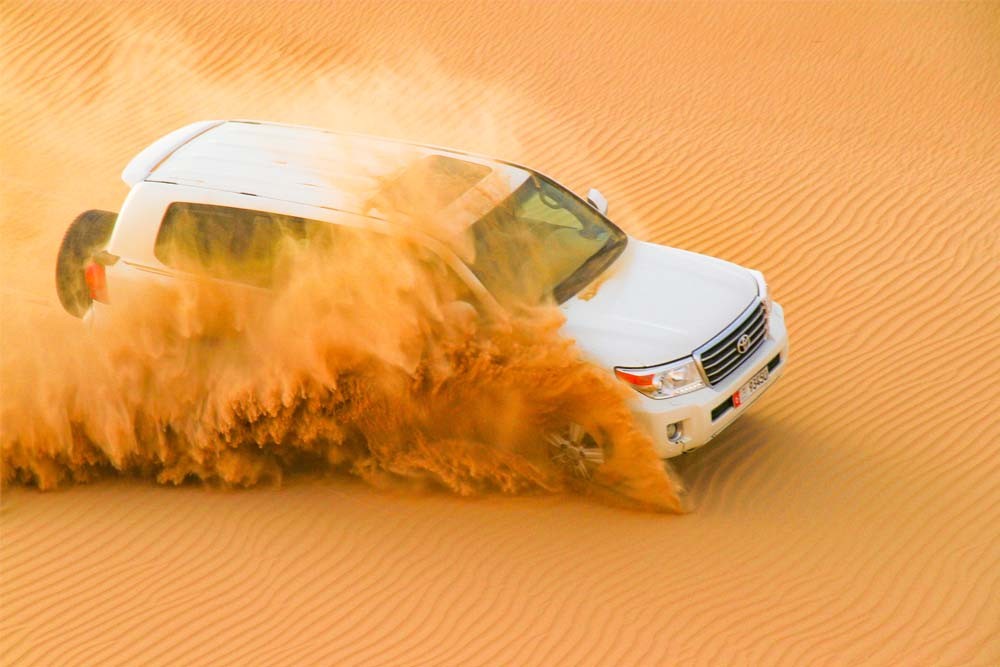 Desert Safari Abu Dhabi with BBQ Dinner - Image 1 of 10