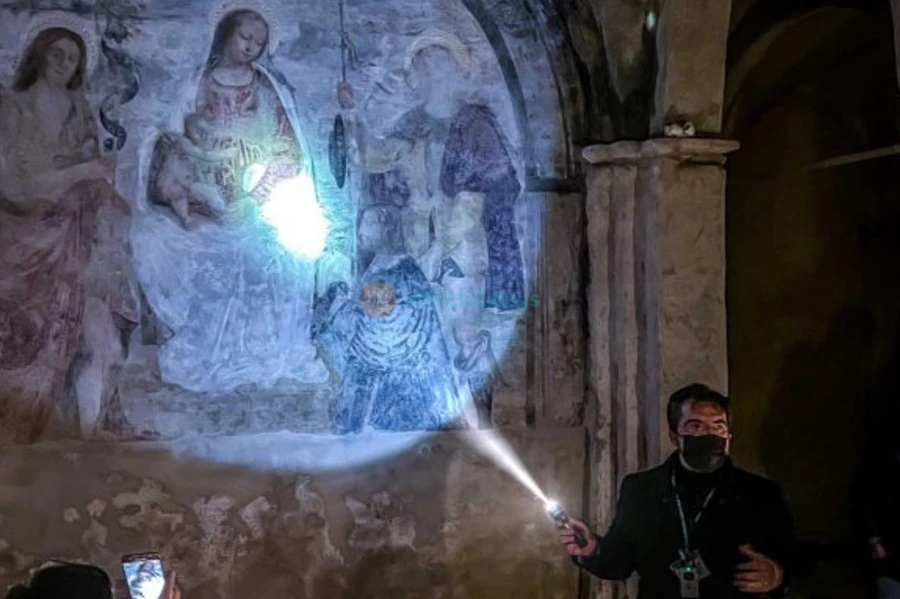 ミラノのピナコテーカ・アンブロジアーナとサン・セポルクロのクリプタ入場券 - Image 6 of 7