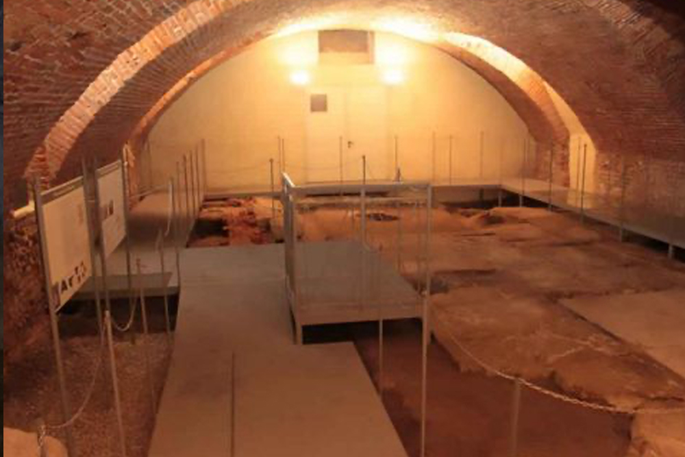 Pinacoteca Ambrosiana and Cripta San Sepolcro ticket in Milan - Image 7 of 7