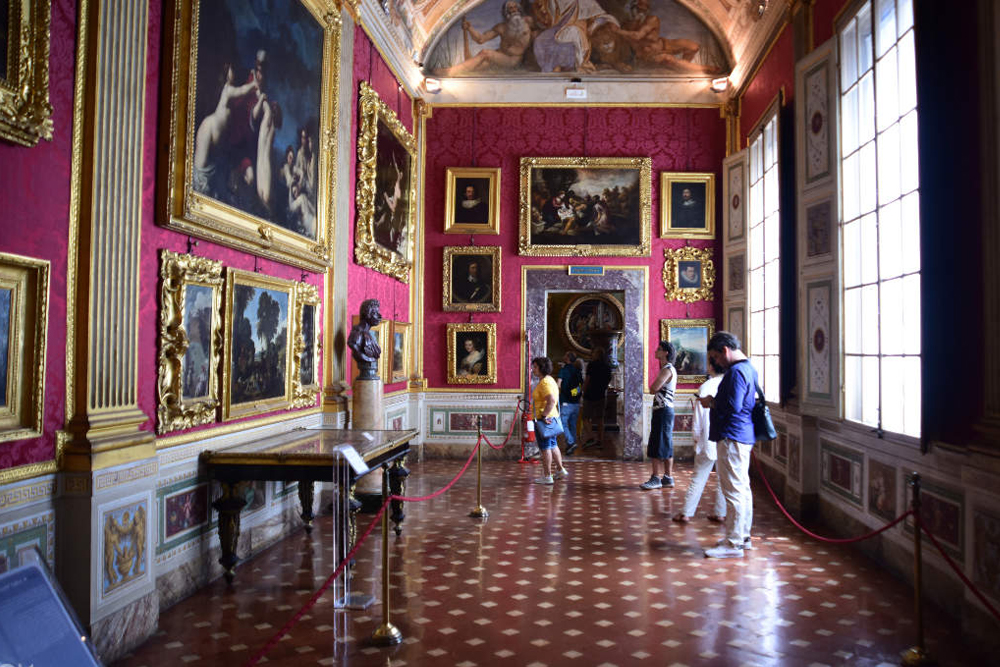 Entrada al Palacio Pitti y Jardines de Boboli en Florencia - Image 1 of 9