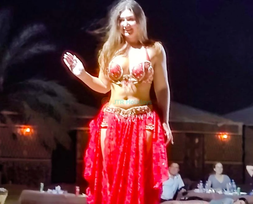 Desert Safari Abu Dhabi with BBQ Dinner - Image 5 of 5