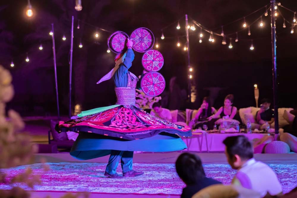 Desert Safari Abu Dhabi with BBQ Dinner - Image 6 of 10