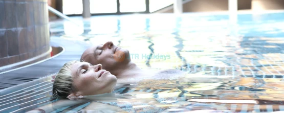 Acquaworld Water Park Rome | Thrilling Slides & Relaxing Pools - JTR Holidays