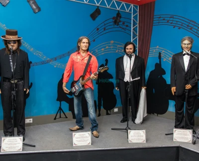 Wax Museum Ticket Rome - Get your Wax Museum ticket in Rome and explore lifelike statues of celebrities, historical figures, and cultural icons. Walk through themed zones, take photos with famous personalities, and admire the incredible craftsmanship of each wax figure. Book your tickets online for a fun and unique experience in Rome. Wax Museum Ticket Rome - Image 2 of 5