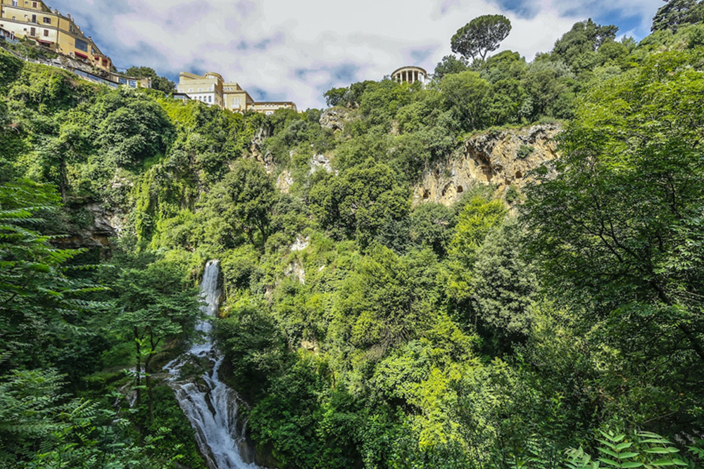 تذكرة حديقة فيلا غريغوريانا في روما - Image 1 of 8