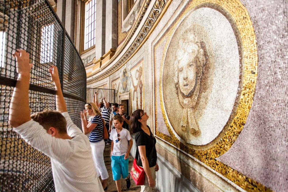 St. Peter’s Basilica & Dome Audio Guide Ticket - Visit St. Peter’s Basilica and climb the dome for stunning views of Rome. Explore this iconic Vatican landmark with an informative audio guide. Admire breathtaking architecture, famous artworks, and rich history. Book your ticket for a seamless and unforgettable experience. St. Peter’s Basilica & Dome Audio Guide Ticket - Image 3 of 5
