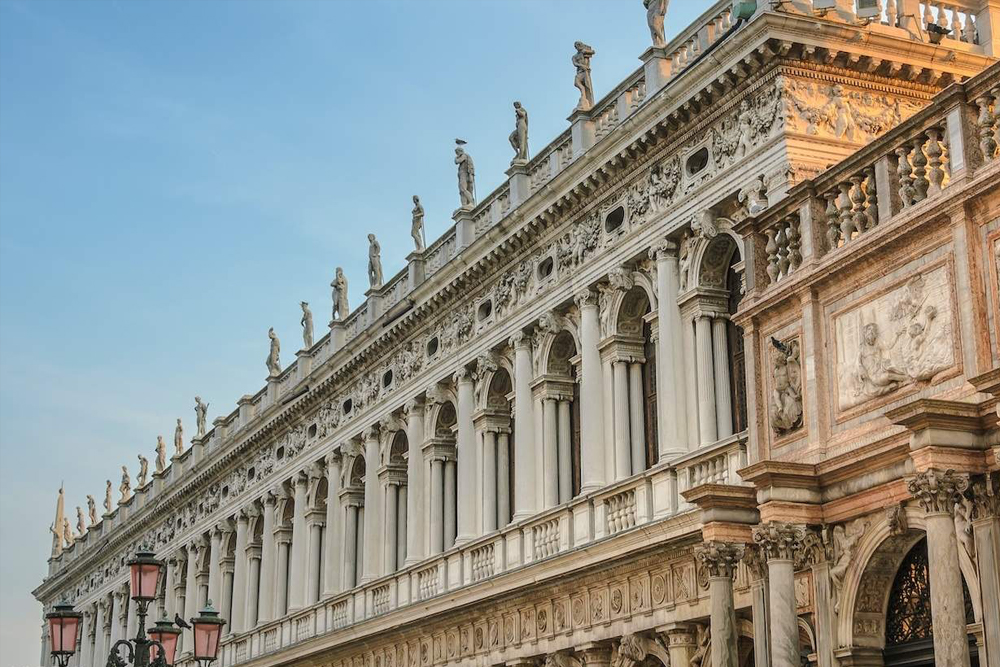 威尼斯总督府 - Image 3 of 7