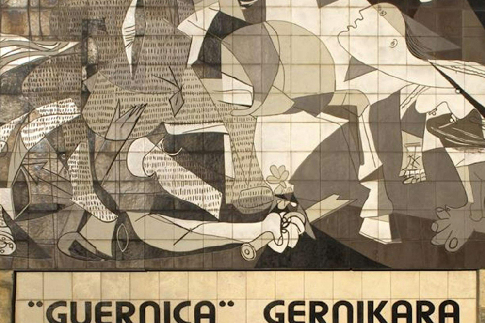 Museo Nacional Centro de Arte Reina Sofía - Museo Nacional Centro de Arte Reina Sofía in Madrid zeigt moderne und zeitgenössische Kunst. Entdecken Sie Meisterwerke von Picasso, Dalí und Miró, einschließlich des ikonischen Guernica. Erkunden Sie Ausstellungen mit Gemälden, Skulpturen und Fotografie. Besuchen Sie dieses weltberühmte Museum für ein unvergessliches kulturelles Erlebnis. Museo Nacional Centro de Arte Reina Sofía - Bild 3 von 5
