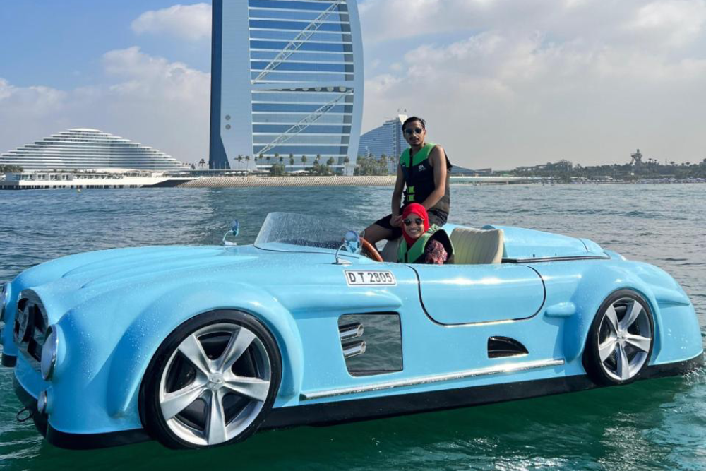 Jet Car Dubaï Jumeirah - Image 3 of 7