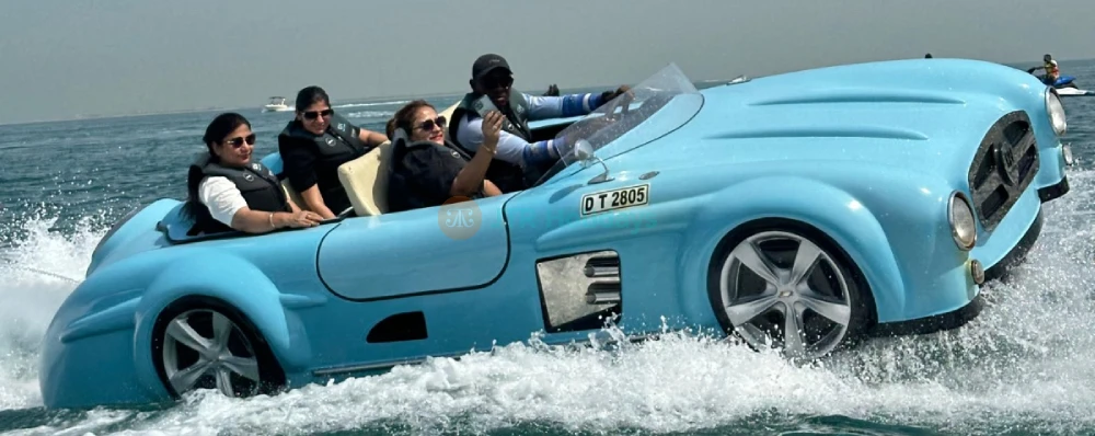 Jet Car Dubai Jumeirah - Thrilling Water Adventure & Scenic Views - JTR Holidays - Image 4 of 5