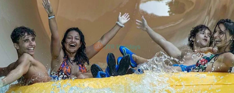 Entrada para Siam Park Tenerife - Disfruta de un día emocionante con una entrada para Siam Park Tenerife. Experimenta toboganes de agua a alta velocidad, olas gigantes y piscinas relajantes en un entorno impresionante inspirado en Tailandia. Explora atracciones emocionantes para todas las edades en el mejor parque acuático de Tenerife. Prepárate para una aventura acuática inolvidable en Siam Park. Entrada para Siam Park Tenerife - Imagen 4 de 5