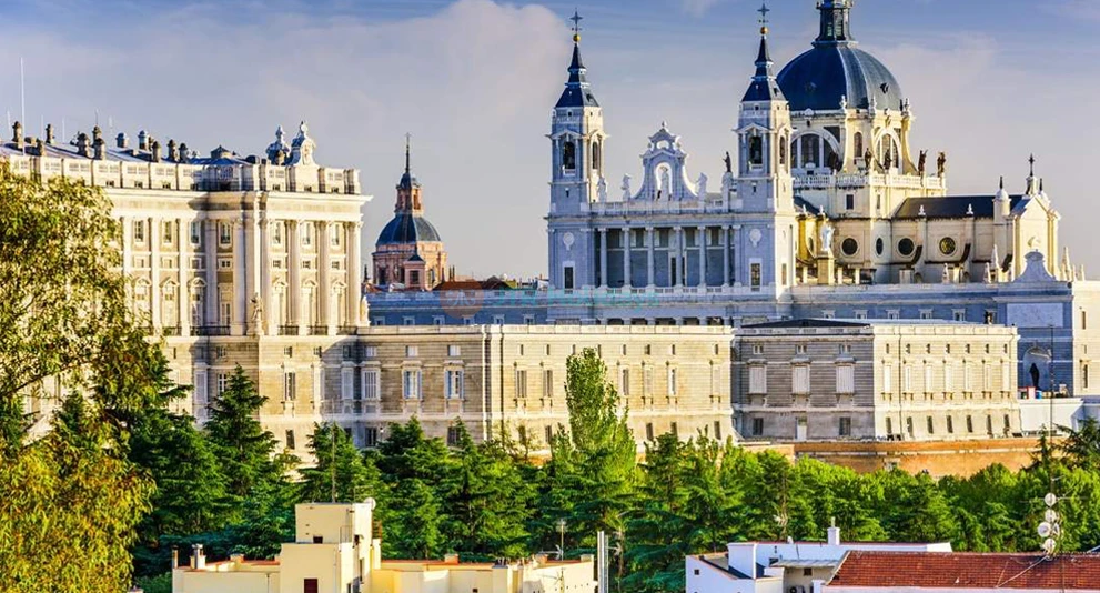 Entrada para Tour Guiado en el Palacio Real de Madrid - Imagen 1 de 5