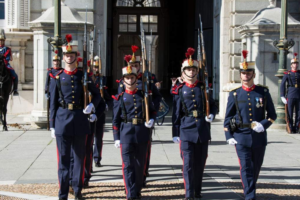 Entrada para Tour Guiado en el Palacio Real de Madrid - Image 7 of 7