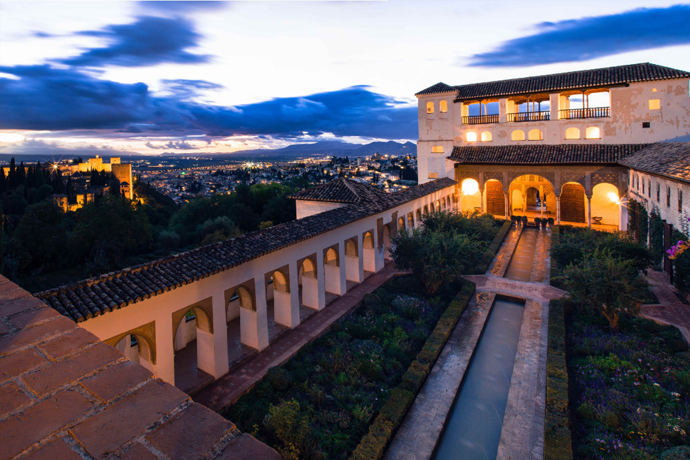 Entrada a la Alhambra en Granada - Image 3 of 8