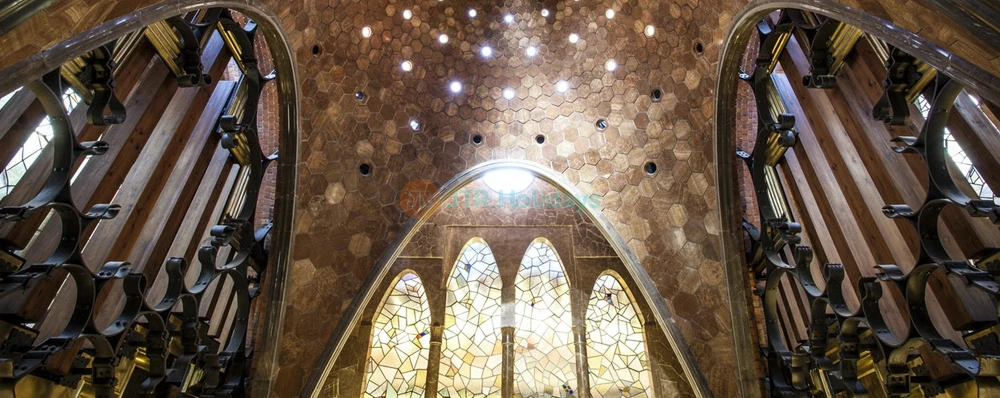 Güell Palace Ticket in Barcelona – Explore Gaudí’s Architectural Masterpiece - JTR Holidays - Image 3 of 5