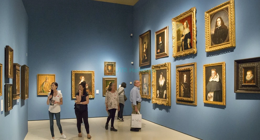 Entrada al Museu Nacional d'Art de Catalunya en Barcelona - Imagen 1 de 5