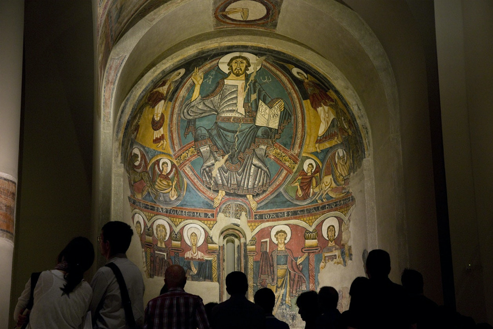 Museu Nacional d'Art de Catalunya - Image 2 of 5