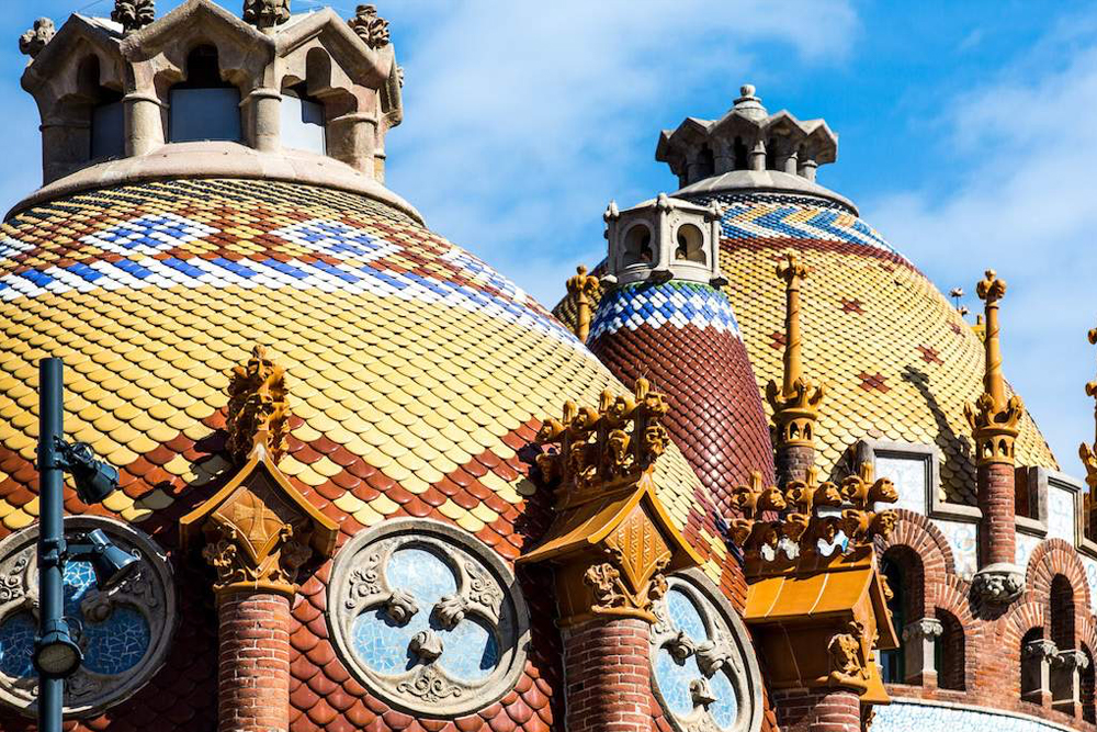 Sant Pau Recinte Modernista Ticket in Barcelona - Discover the beauty of Sant Pau Recinte Modernista in Barcelona, a stunning UNESCO World Heritage site. Explore its intricate Art Nouveau architecture, peaceful gardens, and historic pavilions. Learn about its rich medical history dating back to 1401. Book your ticket and experience one of Barcelona’s architectural masterpieces. Sant Pau Recinte Modernista Ticket in Barcelona - Image 4 of 5