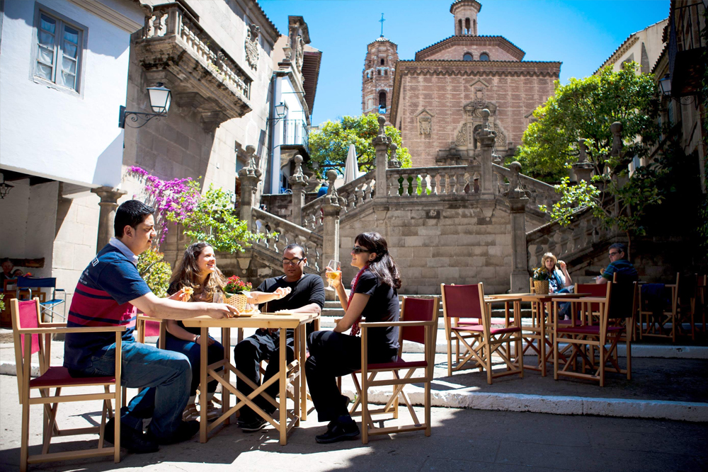 Poble Espanyol Ticket in Barcelona - Image 8 of 9