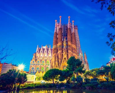 Basilica of the Sagrada Familia - Image 5 of 5