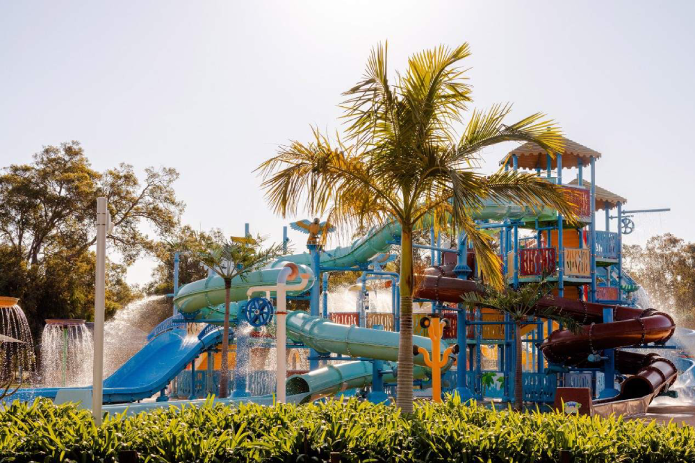 Perth Outback Splash Water Park - Enjoy a fun-filled day at Perth Outback Splash Water Park, just 30 minutes from the city. Experience thrilling waterslides, relaxing pools, and exciting attractions like Splash Island and The Lagoon. Perth Outback Splash Water Park also features mazes, mini-golf, and animal encounters for year-round fun. Perfect for families, school trips, and group outings, Perth Outback Splash Water Park offers adventure for all ages. Visit Perth Outback Splash Water Park for the ultimate summer splash and outdoor excitement! Perth Outback Splash Water Park - Image 3 of 5