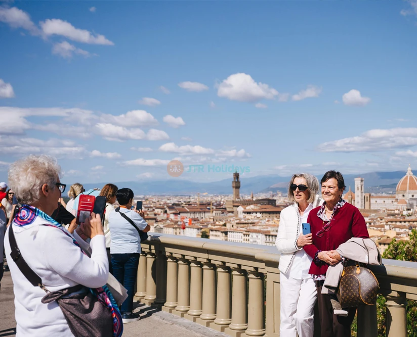 City Sightseeing Florence Hop-on Hop-off Bus Tour - Image 5 of 5
