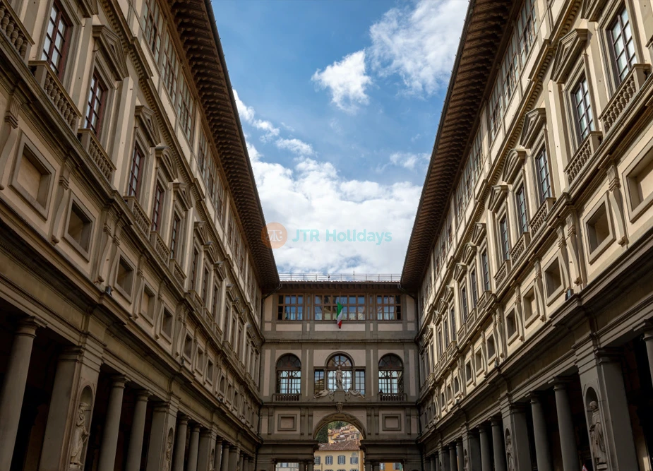 City Sightseeing Florence Hop-on Hop-off Bus Tour - Image 11 of 12