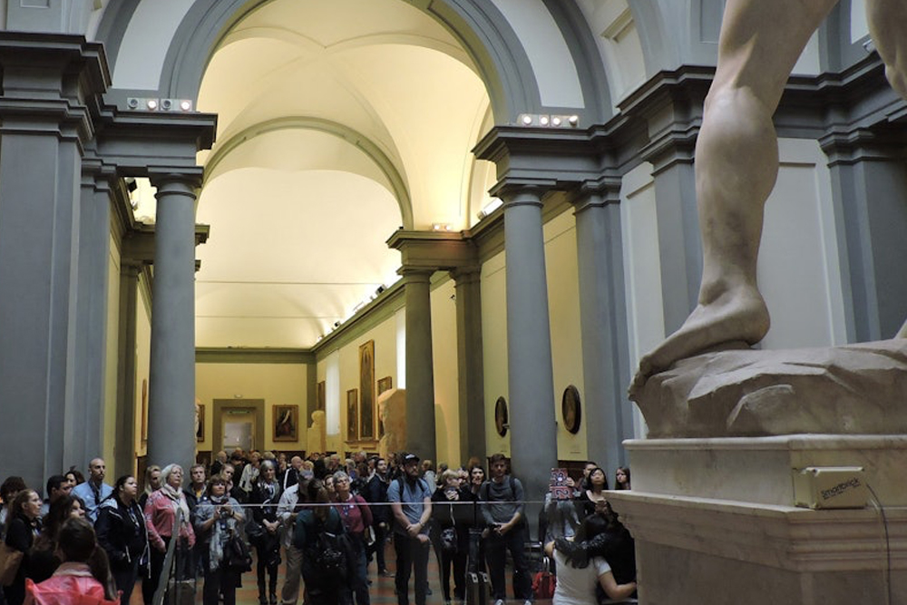 Accademia Gallery Ticket in Florence - Get your Accademia Gallery ticket in Florence and admire Michelangelo’s David. Skip the long lines and explore Renaissance masterpieces. Discover artworks by Botticelli, Ghirlandaio, and more. Book now for a seamless visit to this iconic museum. Accademia Gallery Ticket in Florence - Image 3 of 5
