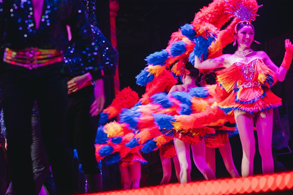 金穹顶歌舞表演 - Image 5 of 8