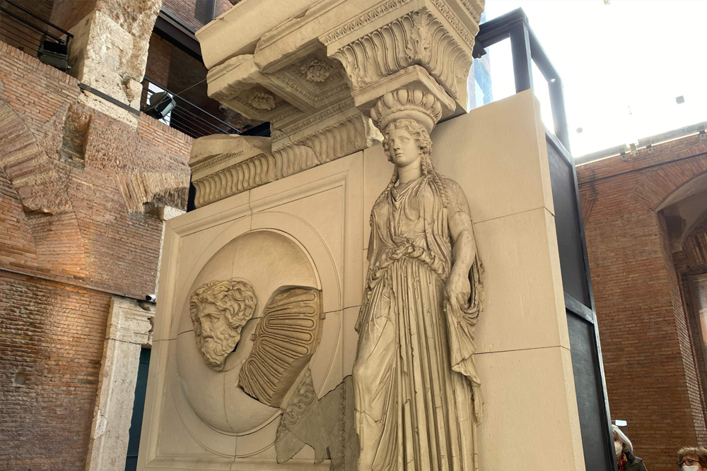 Entrée aux Marchés de Trajan et au Musée des Forums Impériaux - Image 2 sur 5