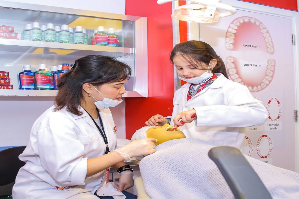 Dubai Mall KidZania - KidZania is an interactive city, run by kids located in Dubai Mall. Learning is better when it’s fun. KidZania is a 7,000m2 scaled replica of a real city that combines entertainment and education, with over 60 real-life activities for children aged 4-16. They’ll discover all about different jobs through exciting role-play, and develop decision-making, teamwork, creativity and social skills in ways that can’t be taught in a classroom. Dubai Mall KidZania - Image 2 of 5