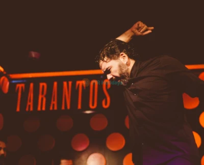 Tarantos Flamenco Show in Barcelona - Experience the passion of flamenco at the Tarantos Flamenco Show in Barcelona, the city's oldest flamenco venue. Enjoy powerful performances by talented dancers, singers, and musicians in an intimate setting. Located in Plaça Reial, it offers an unforgettable night of Spanish culture. Book your tickets in advance for an authentic flamenco experience. Tarantos Flamenco Show in Barcelona - Image 2 of 5