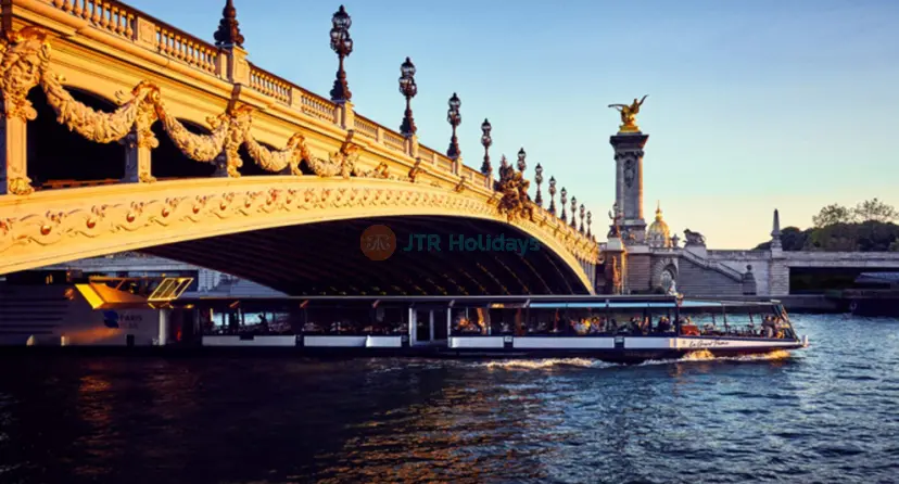 Lunch Cruise on the Seine River - Image 1 of 8