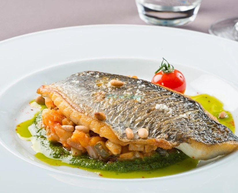 セーヌ川のランチクルーズ - Image 5 of 8