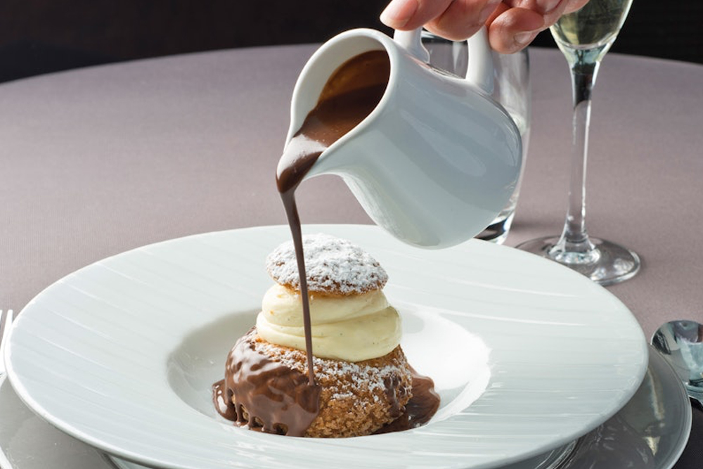 Mittagskreuzfahrt auf der Seine - Image 6 of 8