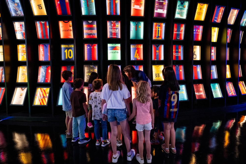 FC Barcelona Museum - Image 4 of 5