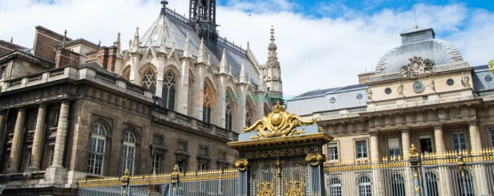 Sainte Chapelle Ticket – Skip-the-Line Entry to Paris’ Stunning Gothic Chapel - JTR Holidays