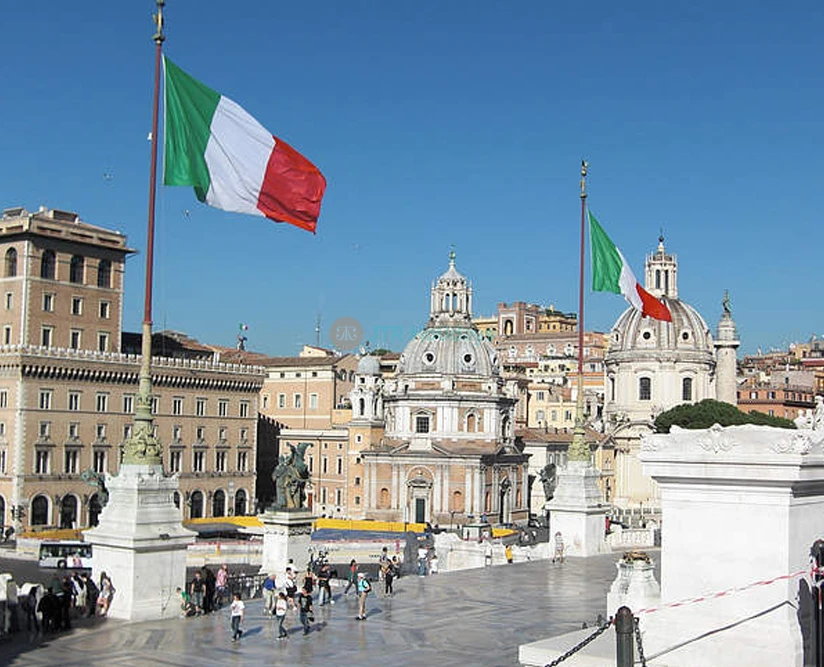 Altar of the Fatherland Elevator Ticket – Rome's Panoramic Viewpoint - JTR Holidays - Image 5 of 5