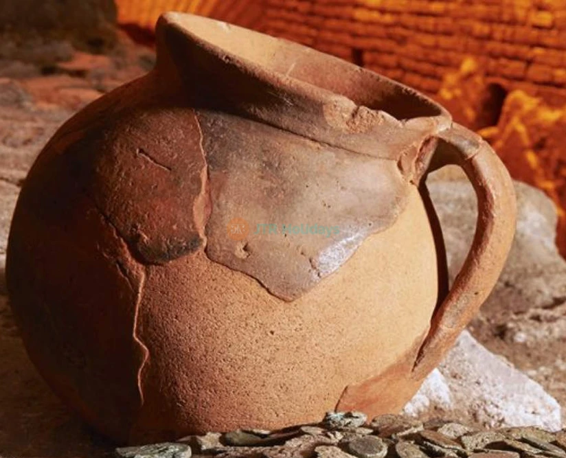 Trevi District Underground Ticket in Rome - Image 2 of 5