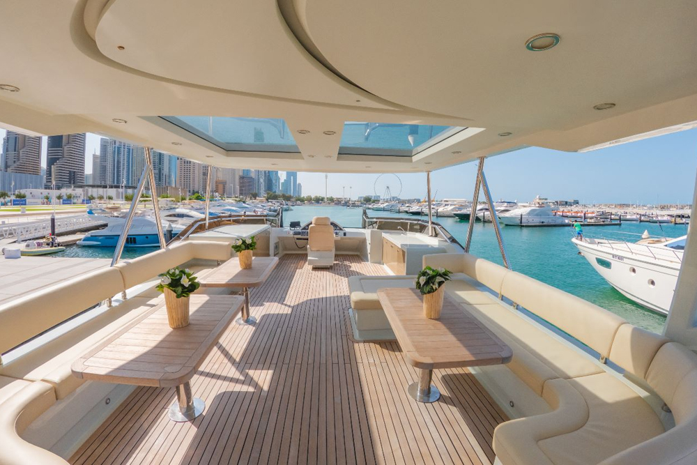 Premium Explora Yacht - 60 FT - Image 2 of 5