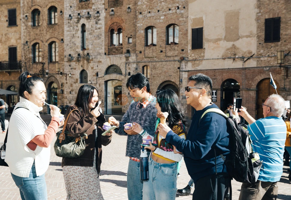 Pisa, Siena & San Gimignano Day Tour from Florence | Explore Tuscany - JTR Holidays - Image 7 of 10