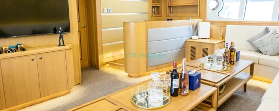 Dubai Astra Yacht – 76 FT | Luxury Yacht Rental Experience in Dubai - JTR Holidays