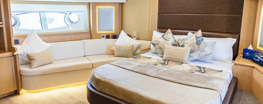 Dubai Astra Yacht - 76 FT - Image 4 of 6