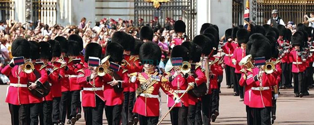 Total London Experience - Image 3 of 5