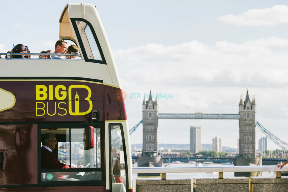 London Hop-On Hop-Off Bus by Big Bus - Image 7 of 7