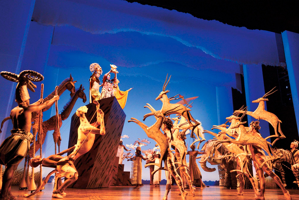 Disney's The Lion King Show Ticket in London - Book your tickets to Disney’s The Lion King Show in London and enjoy a magical stage version of the beloved film. Watch Simba’s story come alive with amazing costumes, music like “Circle of Life,” and over 200 puppets at the Lyceum Theatre. A must-see for all ages Disney's The Lion King Show Ticket in London - Image 3 of 5